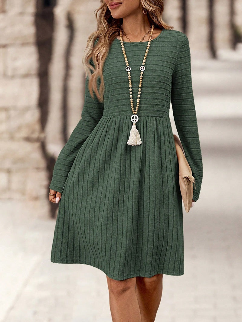 Classic Long Sleeve Round Neck Dress – Effortless Comfort & Everyday Grace