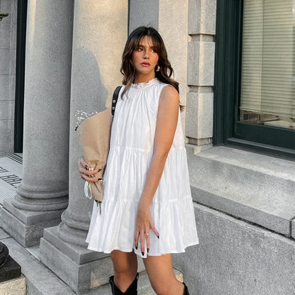 Graceful Bow-Tie Round Neck Dress – Effortless Poise & Feminine Charm