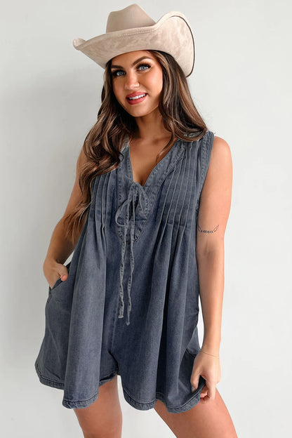 Casual Sleeveless Jumpsuit with Tie Collar – Effortless Elegance and Modern Comfort