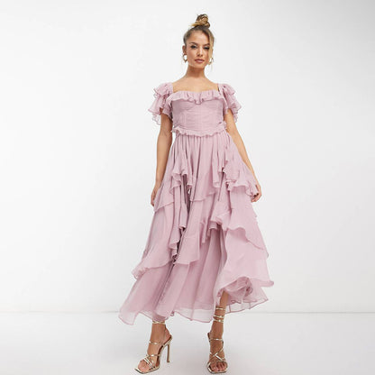 Romantic Ruffled Midi Dress with Short Sleeves – Timeless Elegance and Feminine Grace